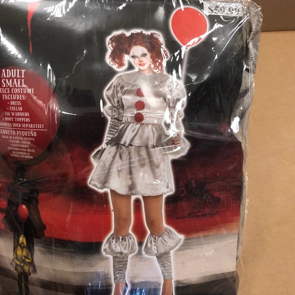 IT Women’s Pennywise Costume New! - Picture 3 of 9